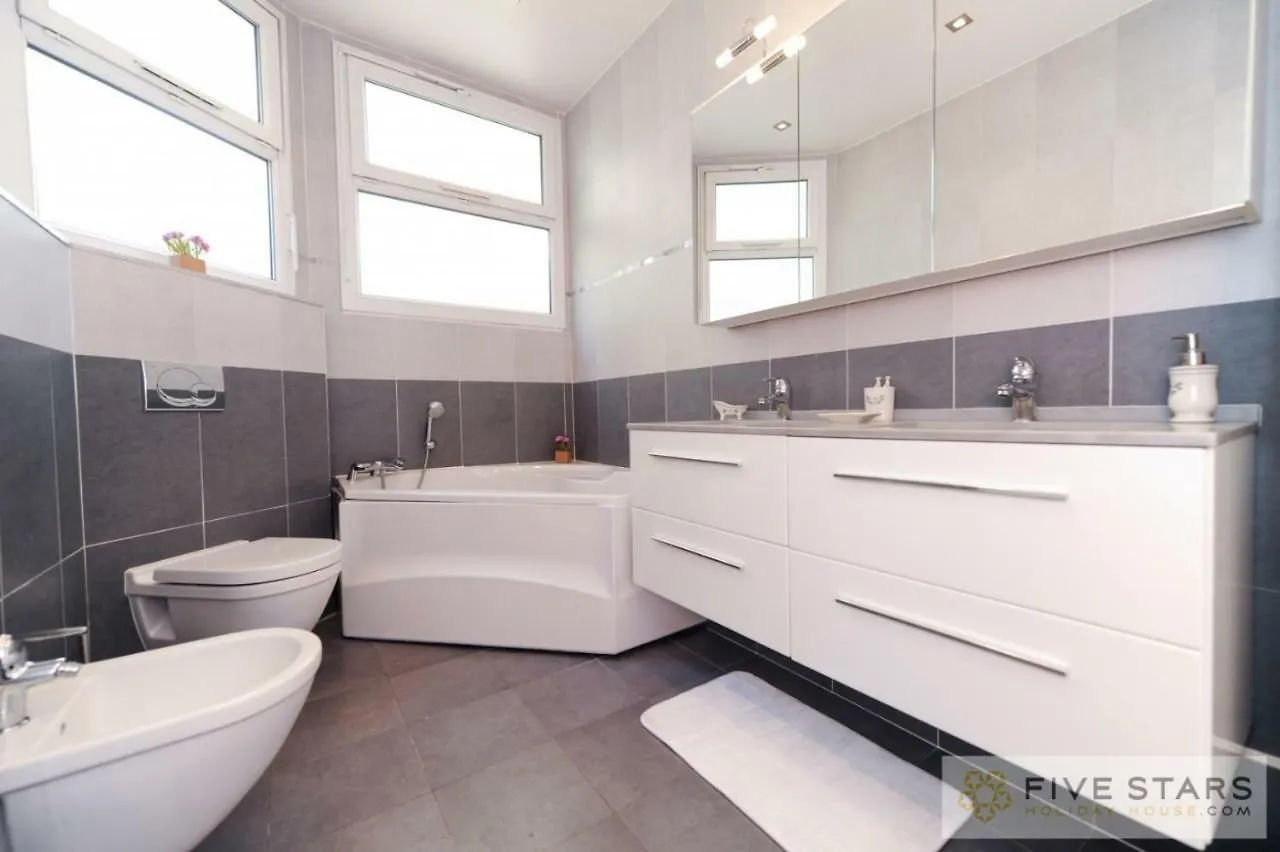 Le Majestic Promenade - Five Stars Holiday House Nice Apartment