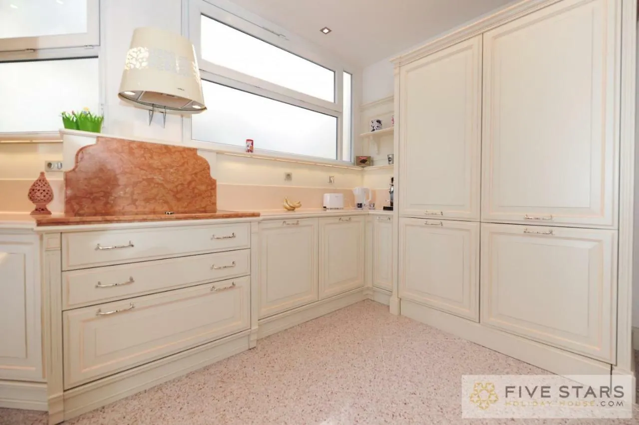Apartment Le Majestic Promenade - Five Stars Holiday House Nice